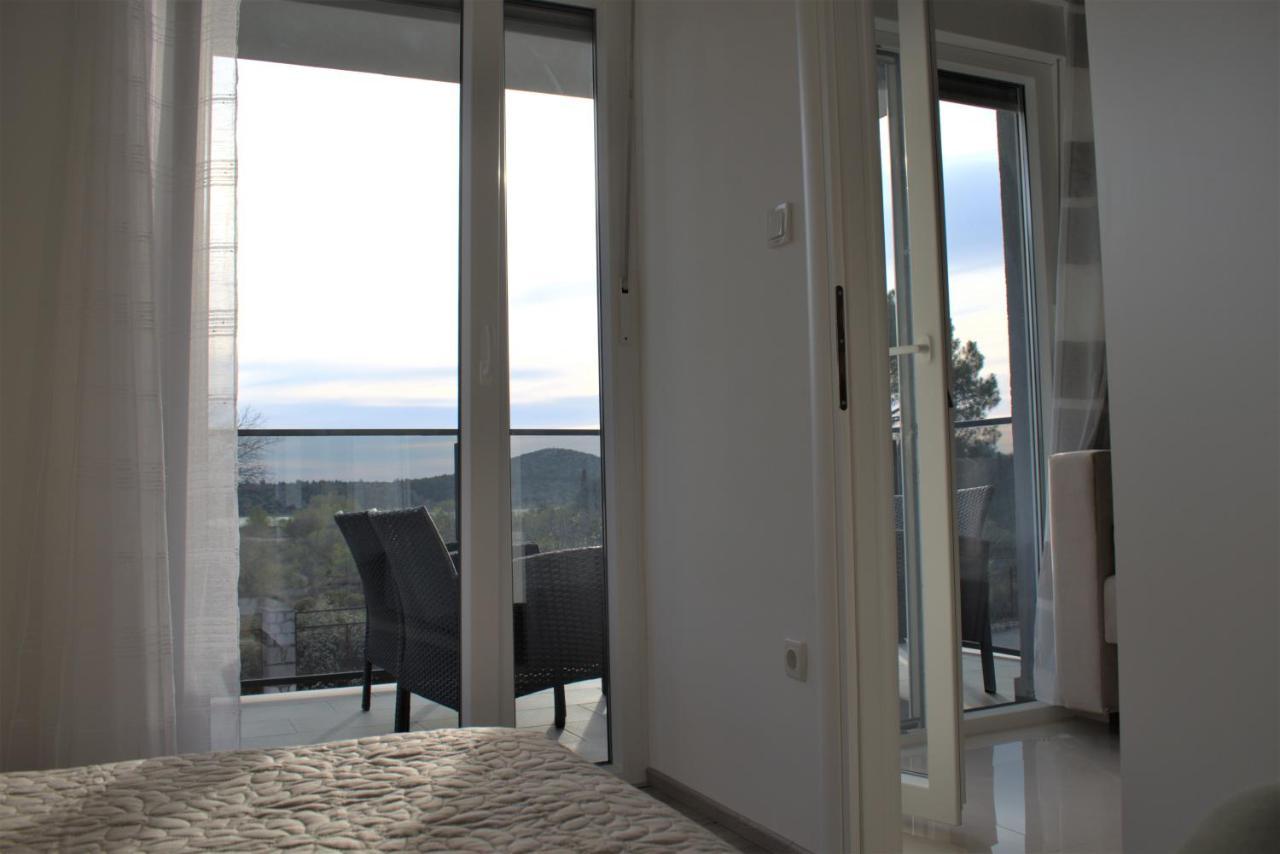 Apartments Rena Шибеник Екстер'єр фото