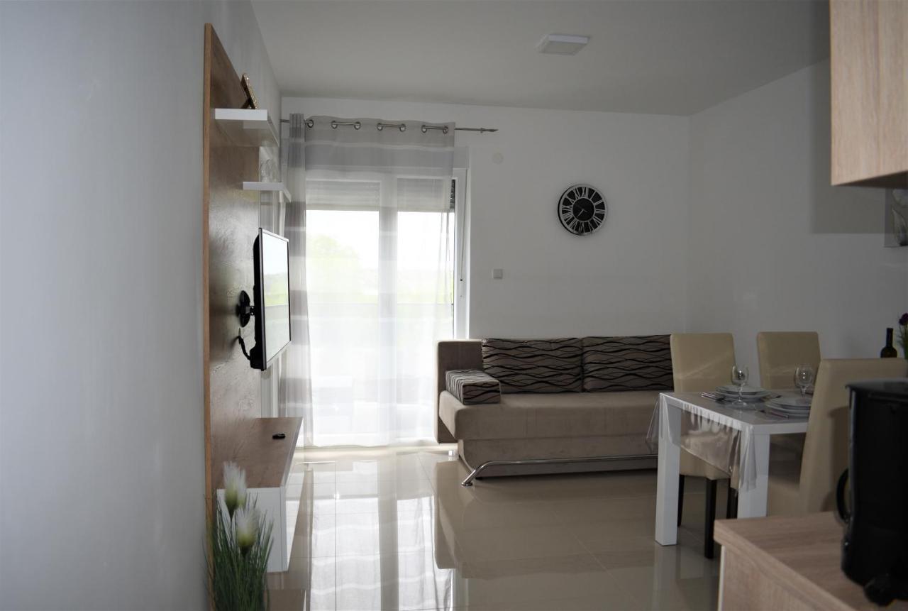 Apartments Rena Шибеник Екстер'єр фото