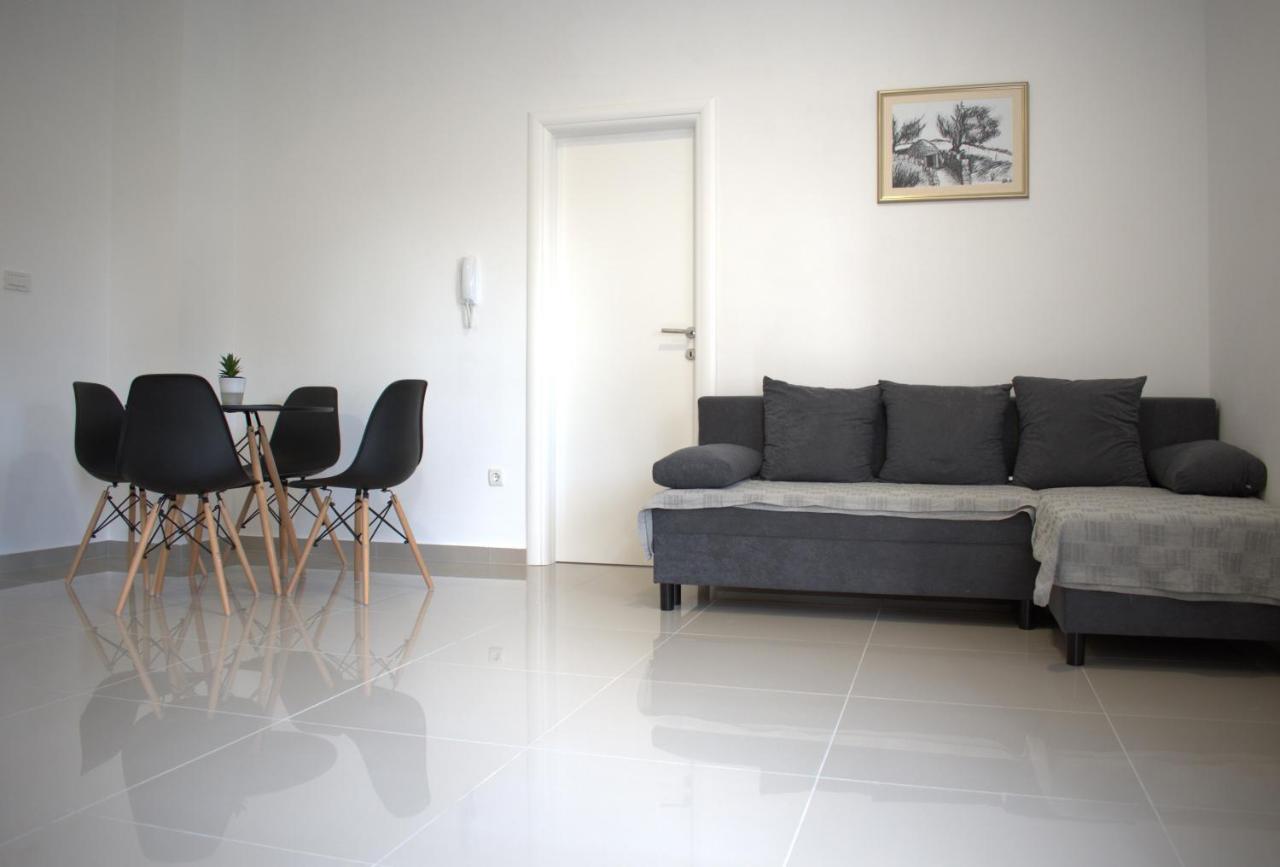 Apartments Rena Шибеник Екстер'єр фото