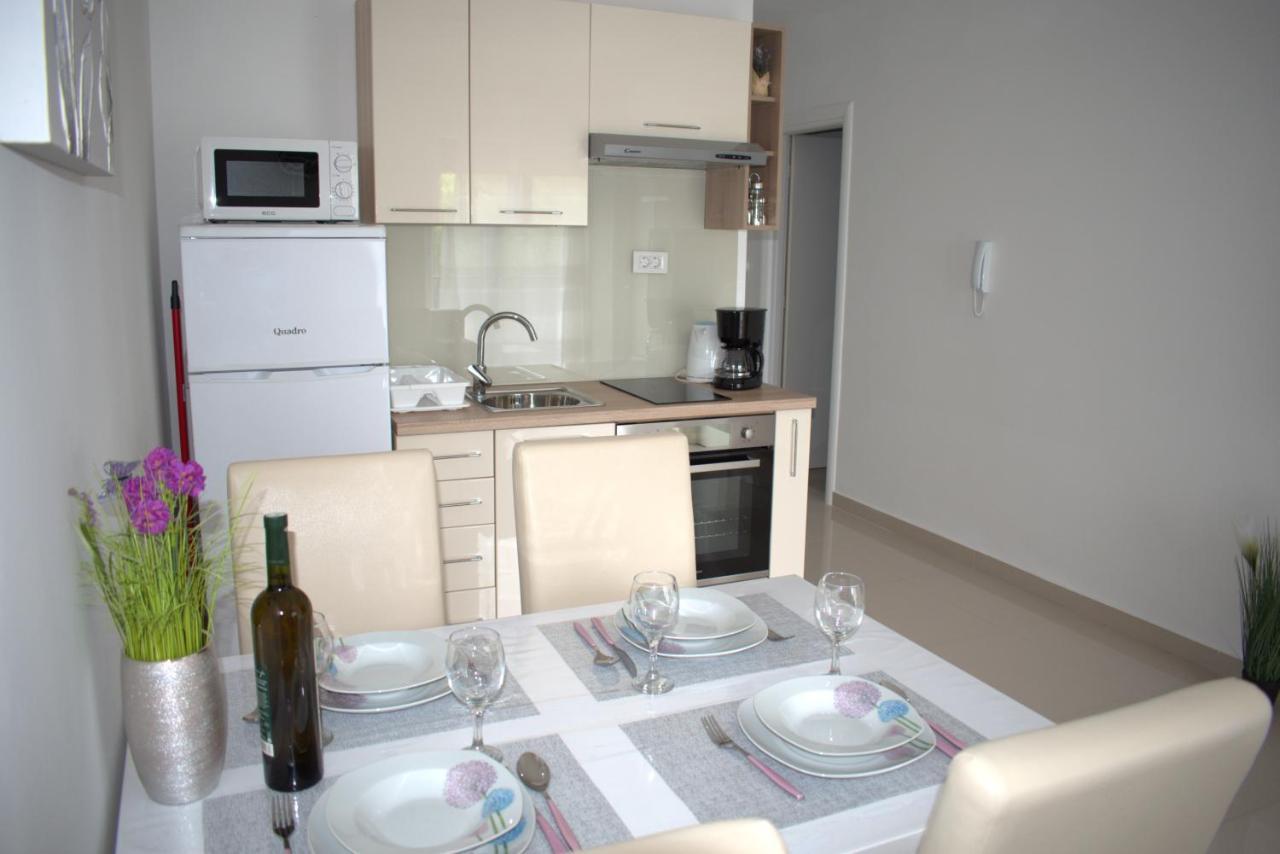 Apartments Rena Шибеник Екстер'єр фото