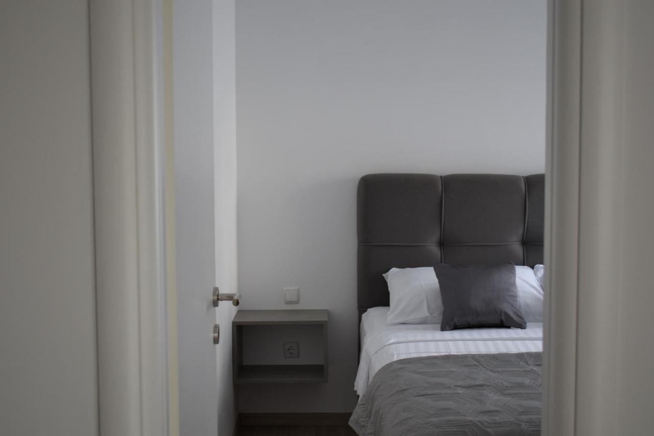 Apartments Rena Шибеник Екстер'єр фото